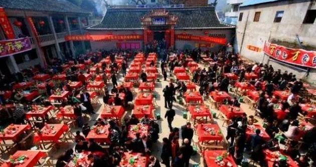 谁没有喝酒喝到哭,关于喝酒,谁还没个第一次呢